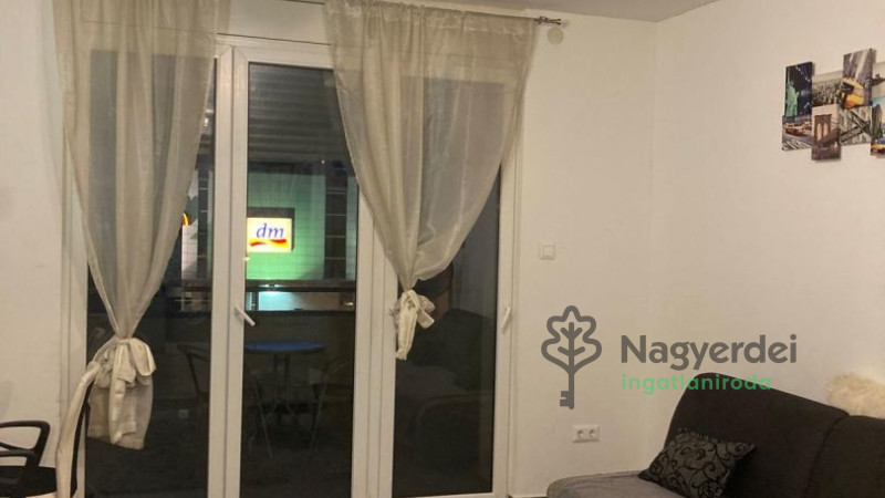 Debrecen, Belváros, Lakás, tégla lakás  