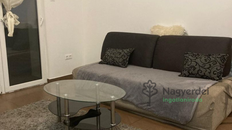 Debrecen, Belváros, Lakás, tégla lakás  