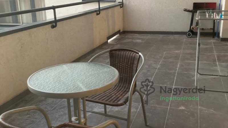 Debrecen, Belváros, Lakás, tégla lakás  