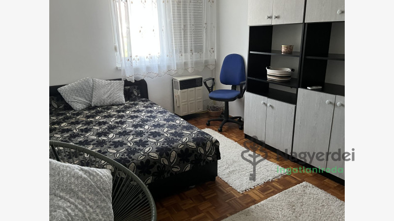 Debrecen, Sestakert, Lakás, tégla lakás  