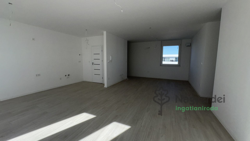 Debrecen, Belváros, Lakás, tégla lakás  