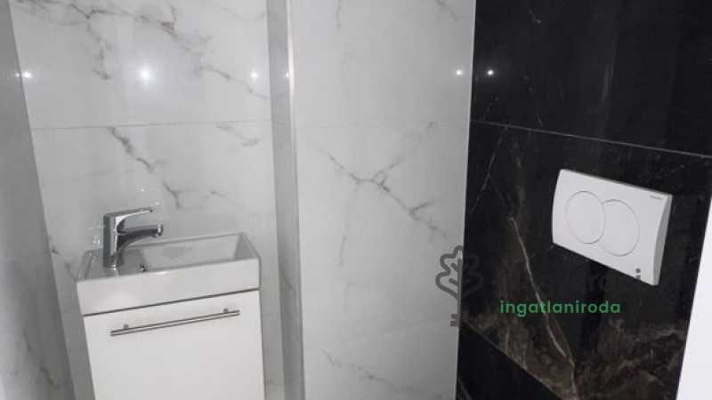 Debrecen, Belváros, Lakás, tégla lakás  