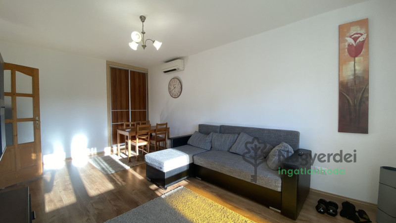 Debrecen, Sestakert, Lakás, tégla lakás  