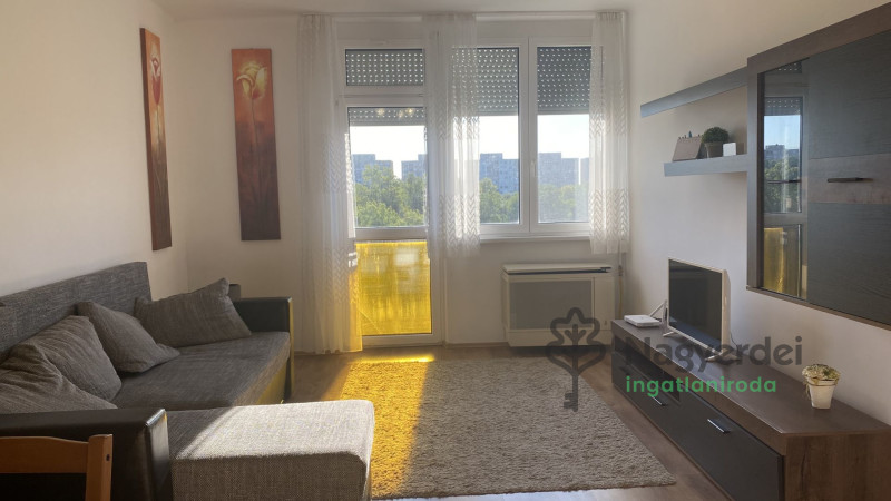 Debrecen, Sestakert, Lakás, tégla lakás  