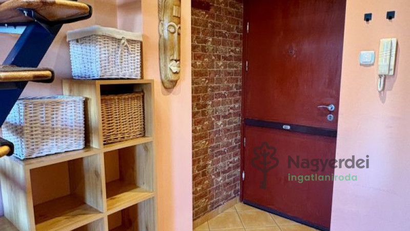 Debrecen, Belváros, Lakás, tégla lakás  