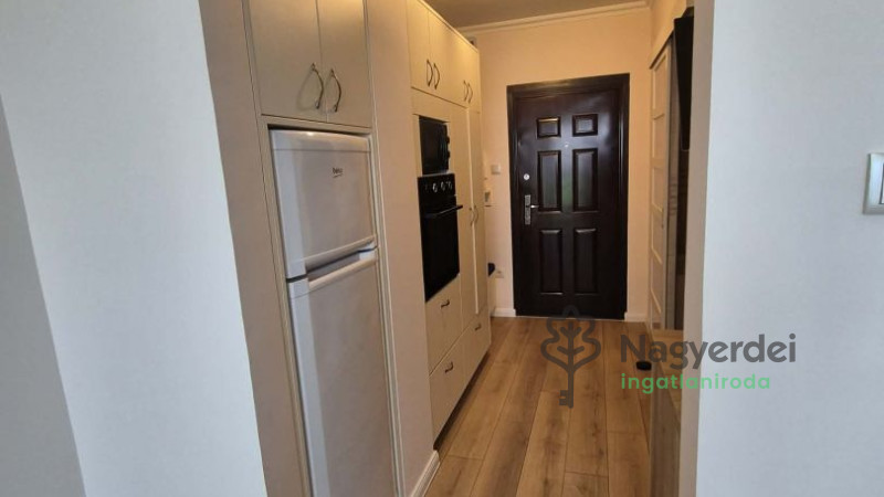 Debrecen, Újkert, Lakás, panel lakás  