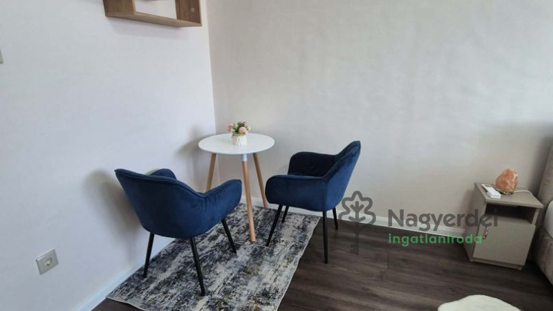 Debrecen, Újkert, Lakás, panel lakás  