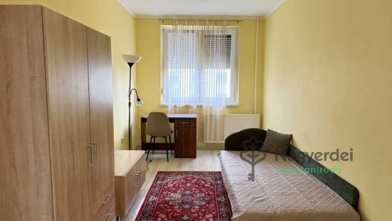 Debrecen, Újkert, Lakás, tégla lakás  