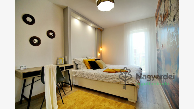 Debrecen, Nyulas, Ház, sorház  