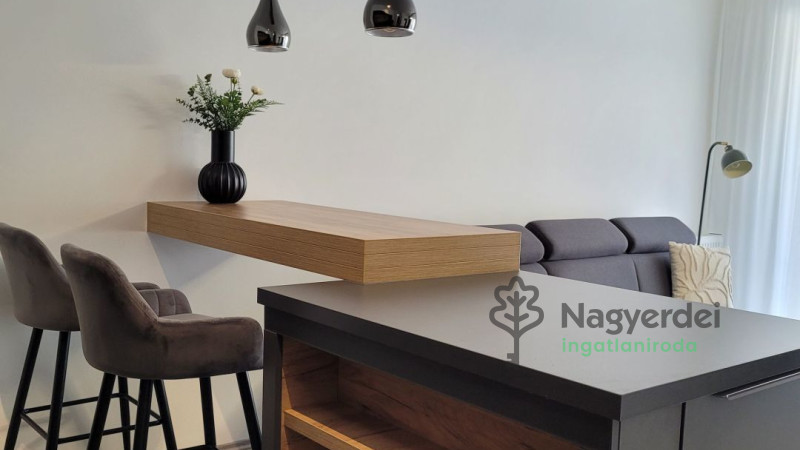 Debrecen, Belváros, Lakás, tégla lakás  