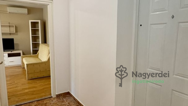 Debrecen, Sestakert, Lakás, tégla lakás  