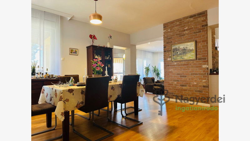 Debrecen, Pallag, Ház, családi ház  