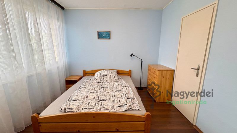Debrecen, Sestakert, Lakás, tégla lakás  