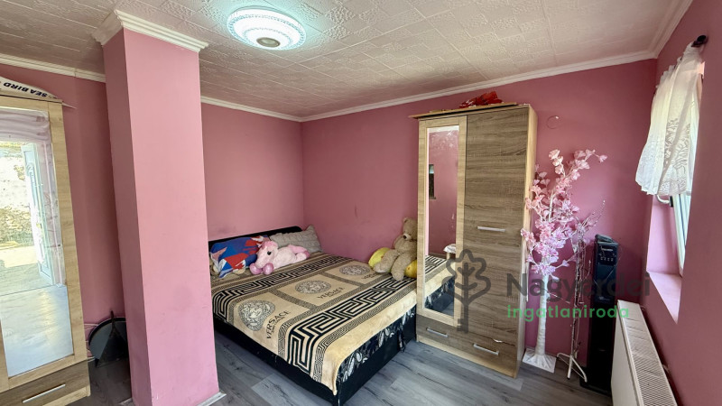 Debrecen, Szentlászlófalva, Ház, családi ház  