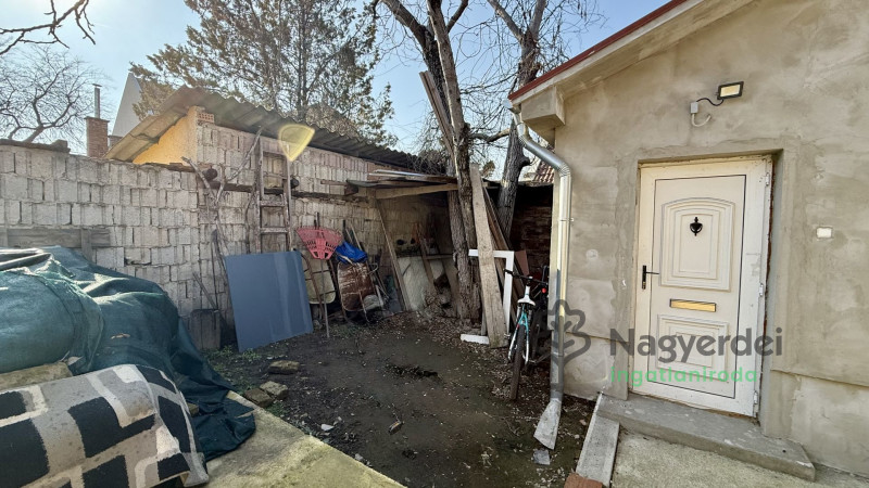 Debrecen, Szentlászlófalva, Ház, családi ház  