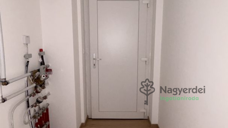 Debrecen, Belváros, Lakás, tégla lakás  