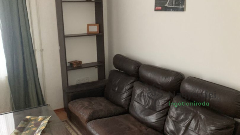 Debrecen, Bem tér, Lakás, tégla lakás  