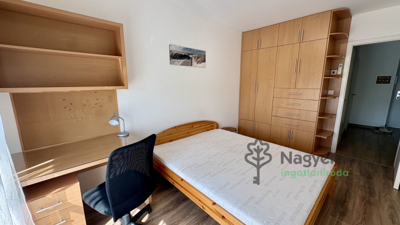 Debrecen, Sestakert, Lakás, tégla lakás  