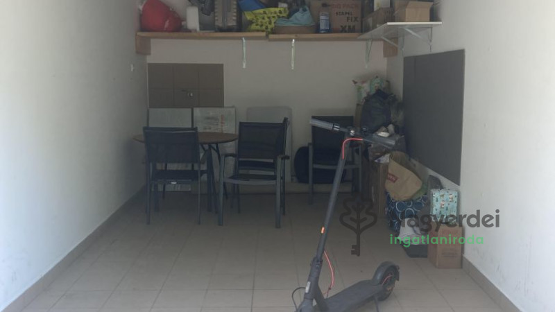 Debrecen, Csigekert, Lakás, tégla lakás  