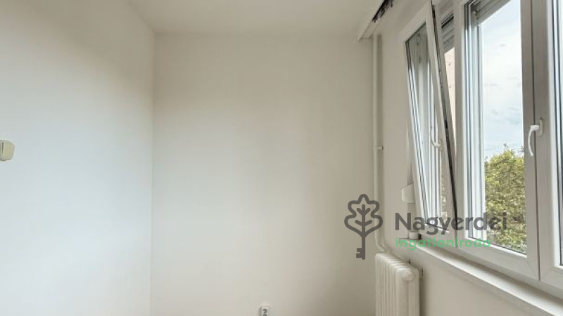Debrecen, Fényesudvar, Lakás, panel lakás  