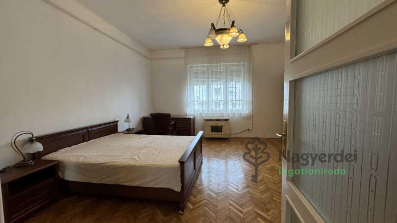 Debrecen, Dobozikert, Lakás, tégla lakás  