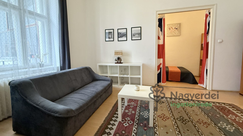 Debrecen, Belváros, Lakás, tégla lakás  