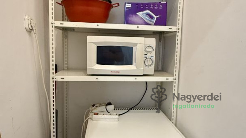 Debrecen, Belváros, Lakás, tégla lakás  