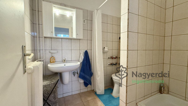 Debrecen, Belváros, Lakás, tégla lakás  