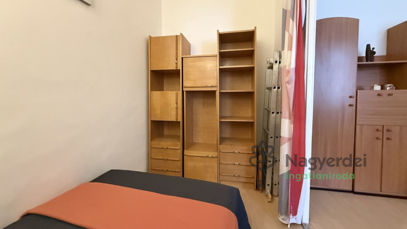 Debrecen, Belváros, Lakás, tégla lakás  