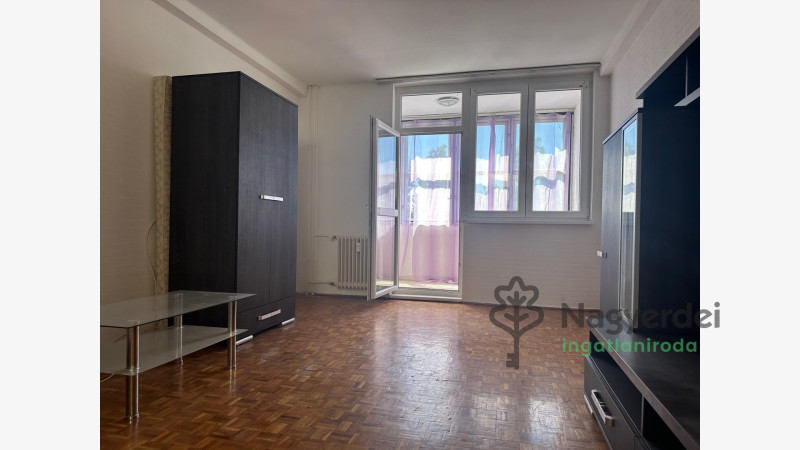 Debrecen, Belváros, Lakás, tégla lakás  
