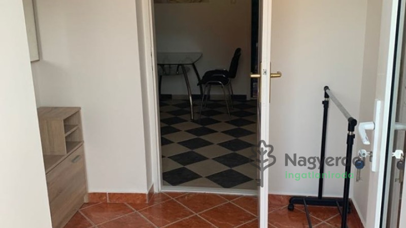 Debrecen, József Attila-telep, Ház, családi ház  