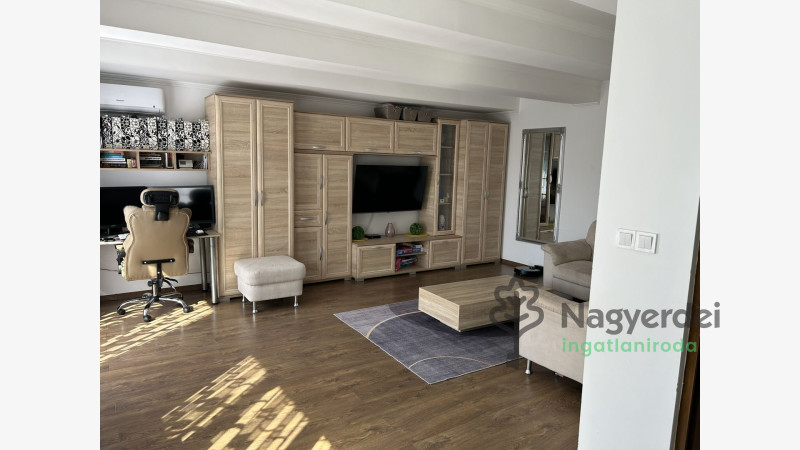 Debrecen, József Attila-telep, Ház, családi ház  