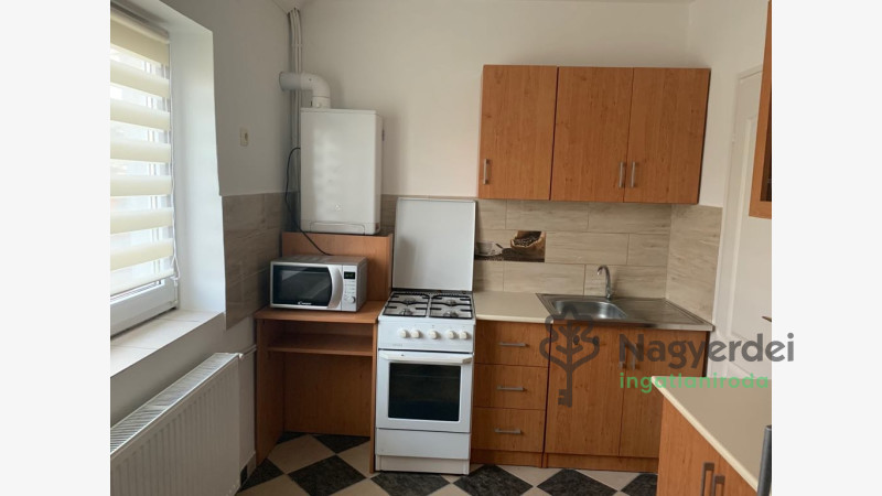 Debrecen, József Attila-telep, Ház, családi ház  