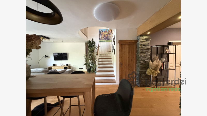 Debrecen, Hatvan utcai kert, Ház, családi ház  