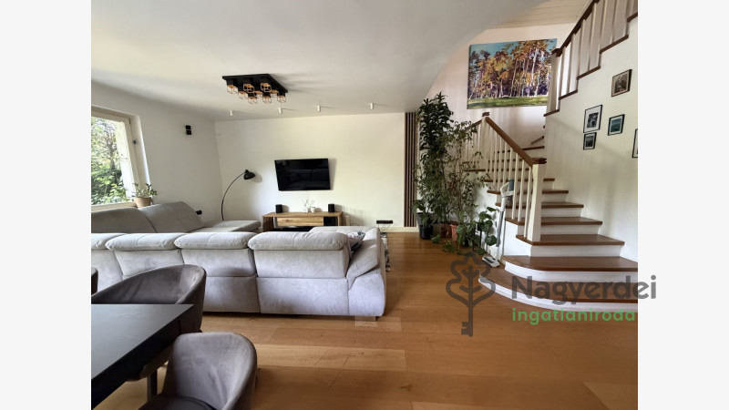 Debrecen, Hatvan utcai kert, Ház, családi ház  