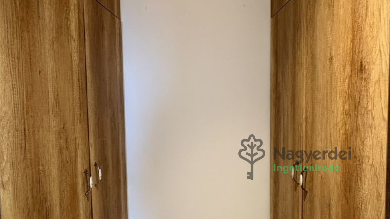 Debrecen, Fényesudvar, Lakás, panel lakás  