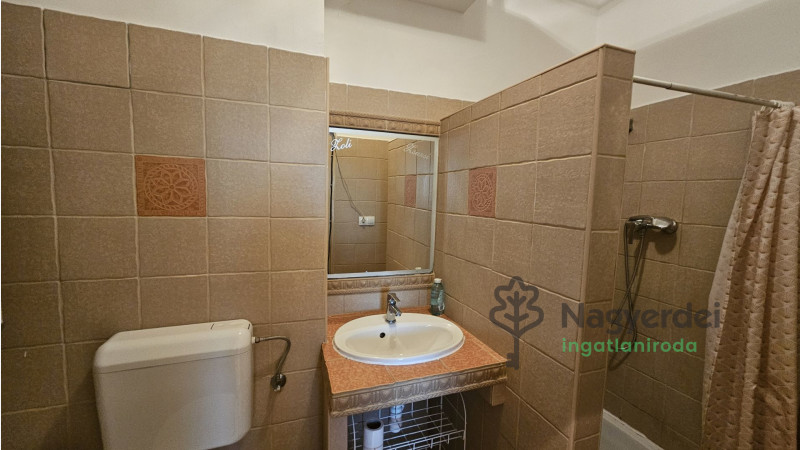 Debrecen, Libakert, Lakás, tégla lakás  