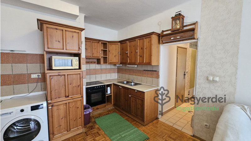 Debrecen, Libakert, Lakás, tégla lakás  