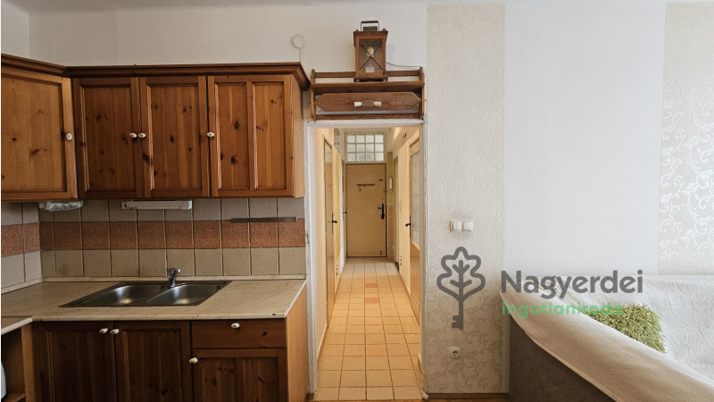 Debrecen, Libakert, Lakás, tégla lakás  