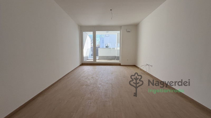 Debrecen, Belváros, Lakás, tégla lakás  