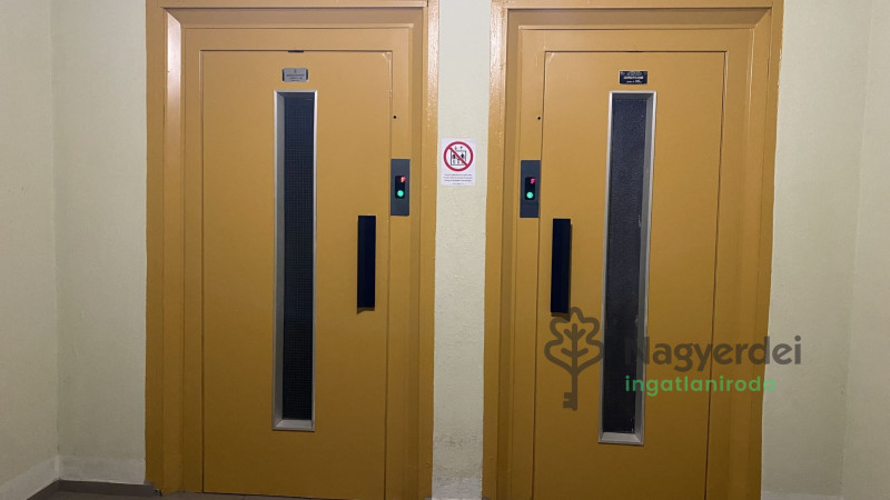 Debrecen, Újkert, Lakás, panel lakás  