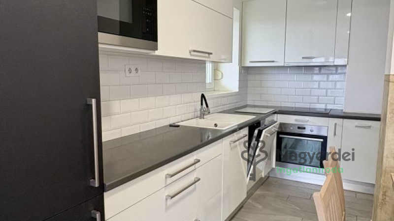 Debrecen, Ispotály, Lakás, tégla lakás  