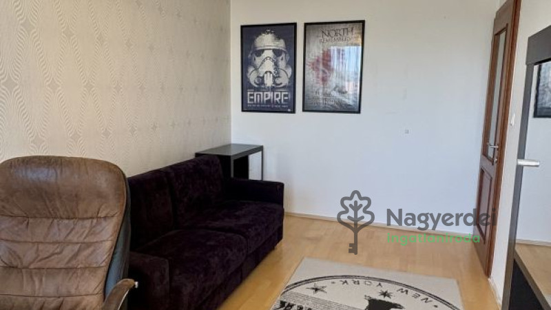 Debrecen, Szentlászlófalva, Lakás, tégla lakás  