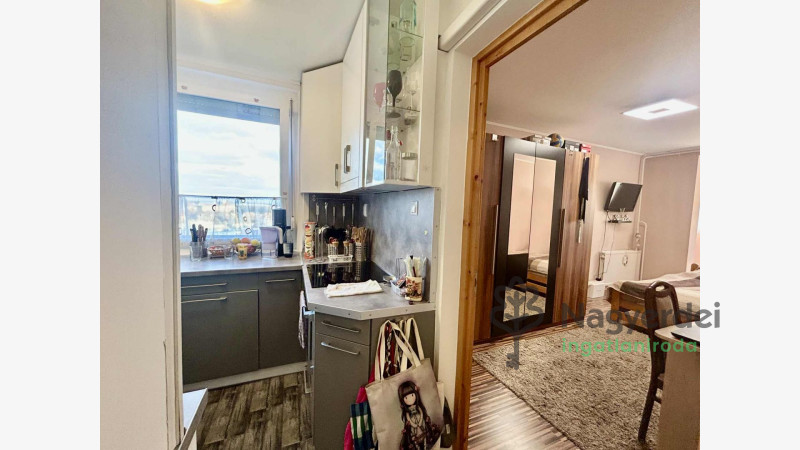 Debrecen, Újkert, Lakás, panel lakás  