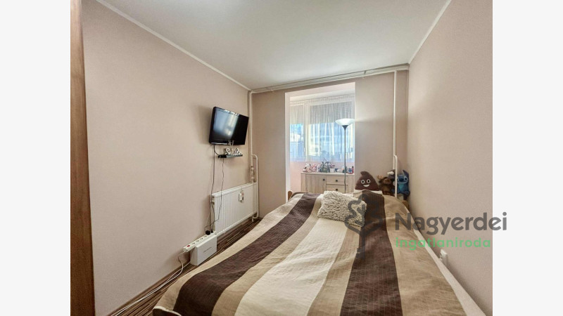 Debrecen, Újkert, Lakás, panel lakás  