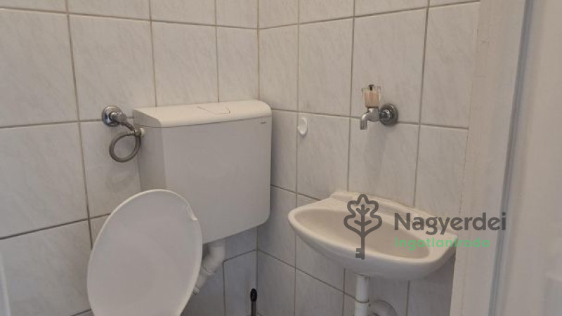 Debrecen, Belváros, Lakás, tégla lakás  