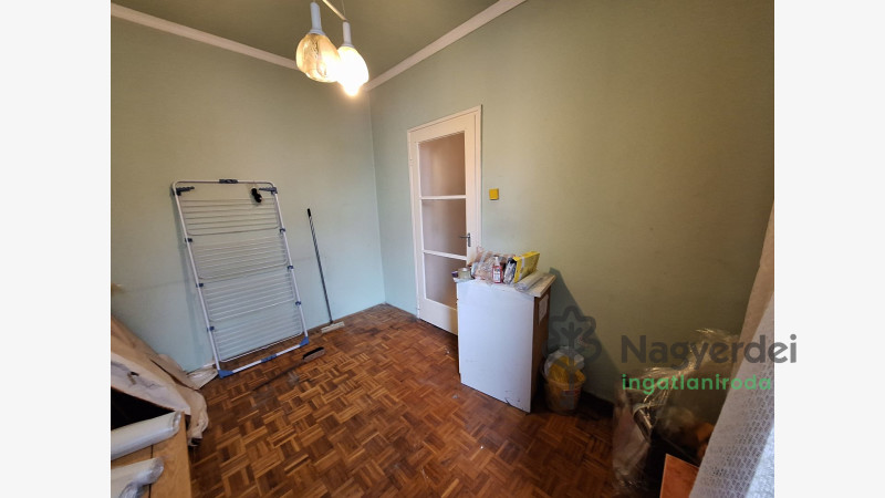 Debrecen, Belváros, Lakás, tégla lakás  