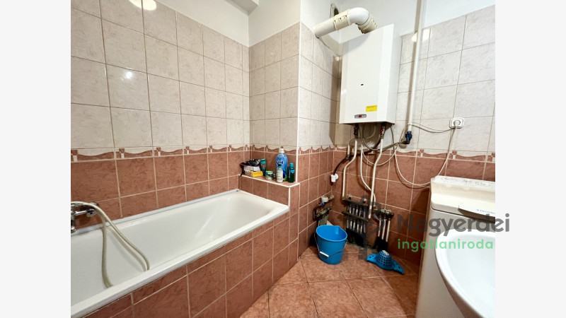 Debrecen, Belváros, Lakás, tégla lakás  