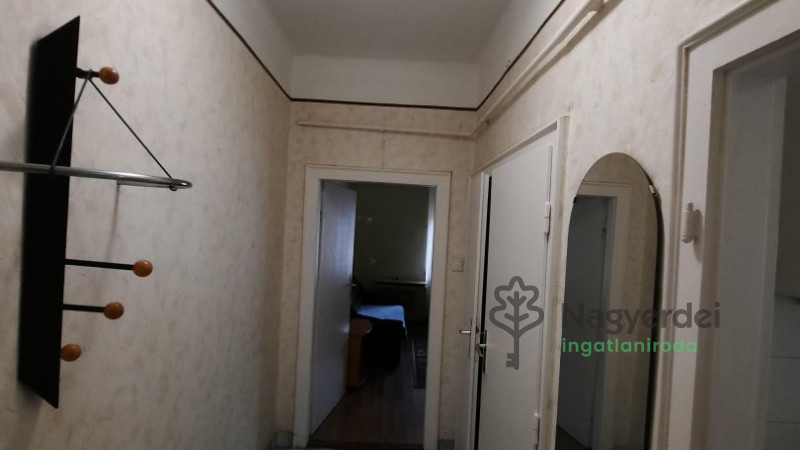 Debrecen, Nagyerdő, Lakás, tégla lakás  