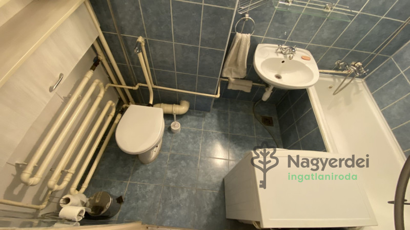 Debrecen, Belváros, Lakás, tégla lakás  